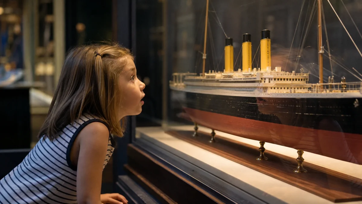 Fascination Meaning, Definition, and Synonyms